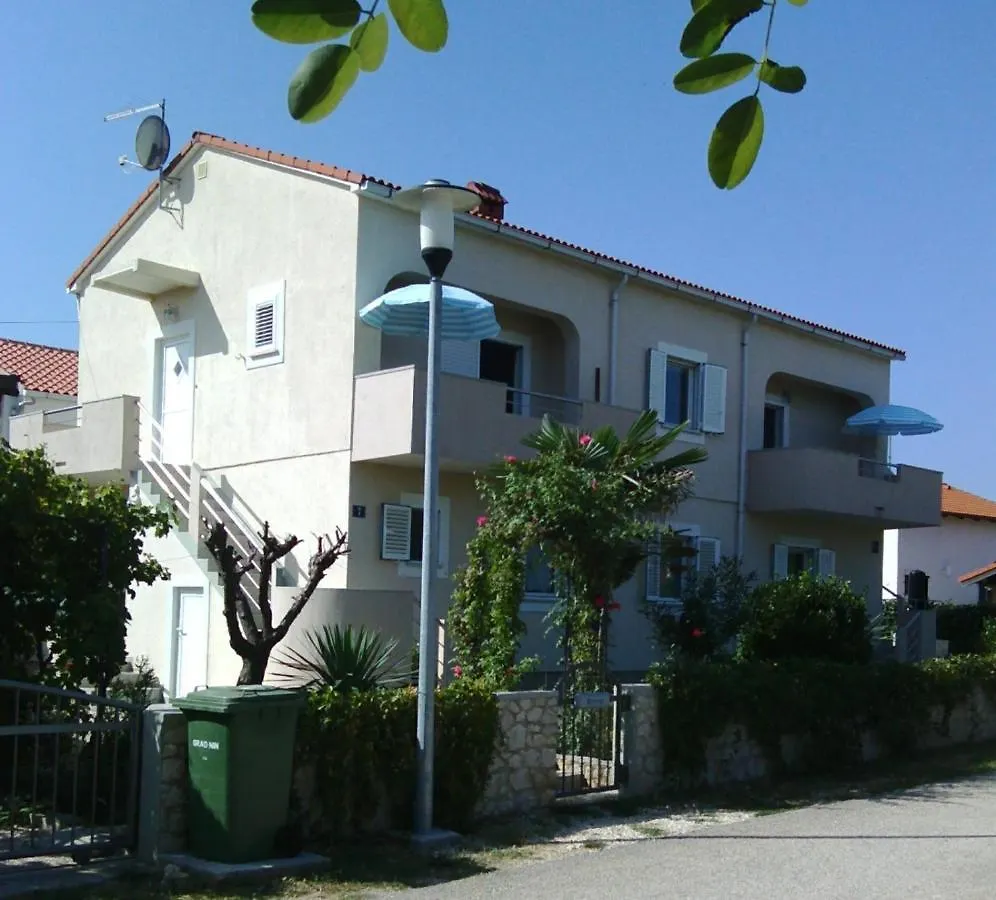 Apartments With A Parking Space Nin, Zadar - 15861